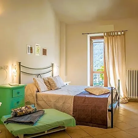 Al Podere Couette-café Zuccarello